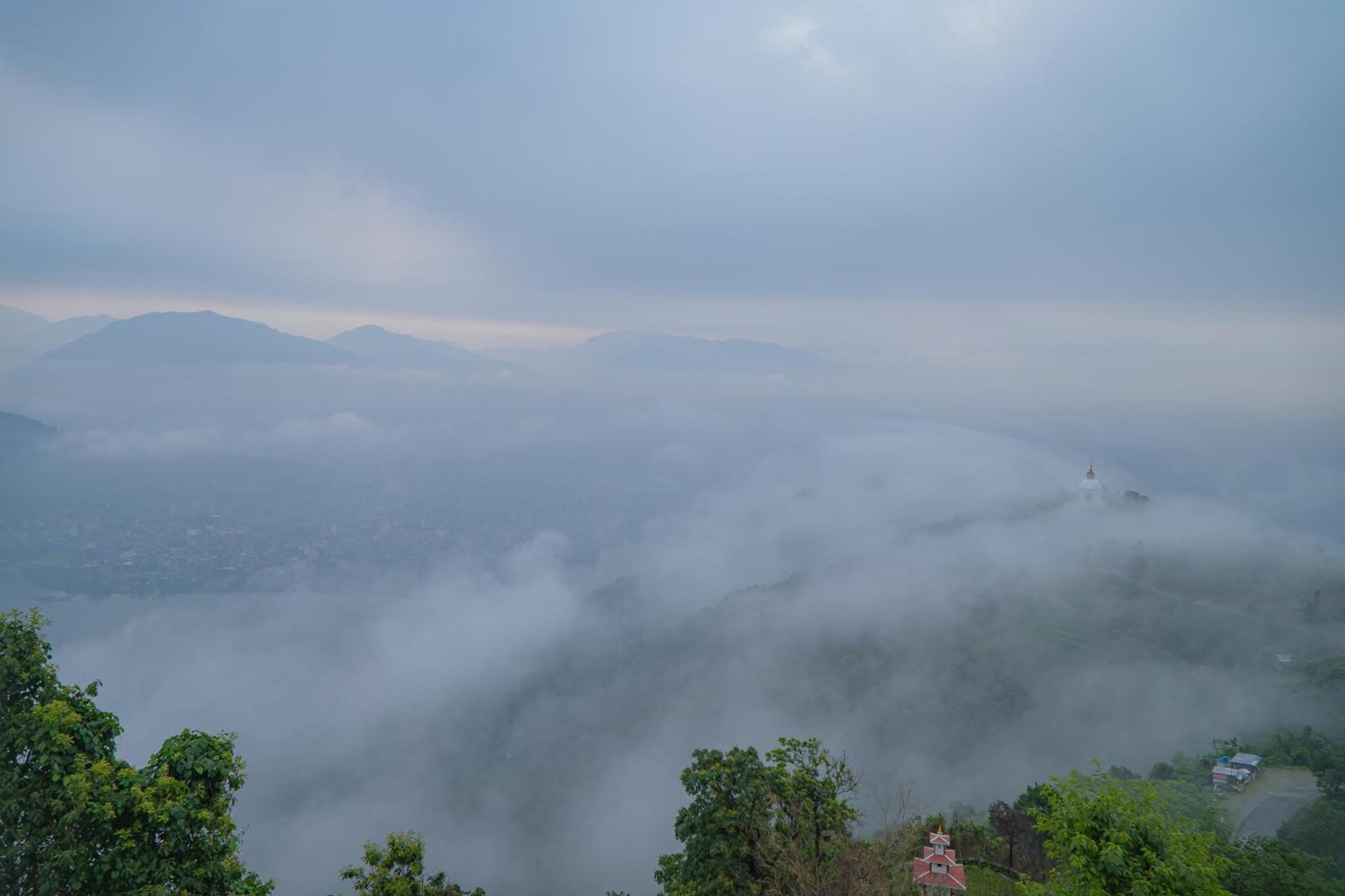 Raniban Retreat Hotel Pokhara Ngoại thất bức ảnh