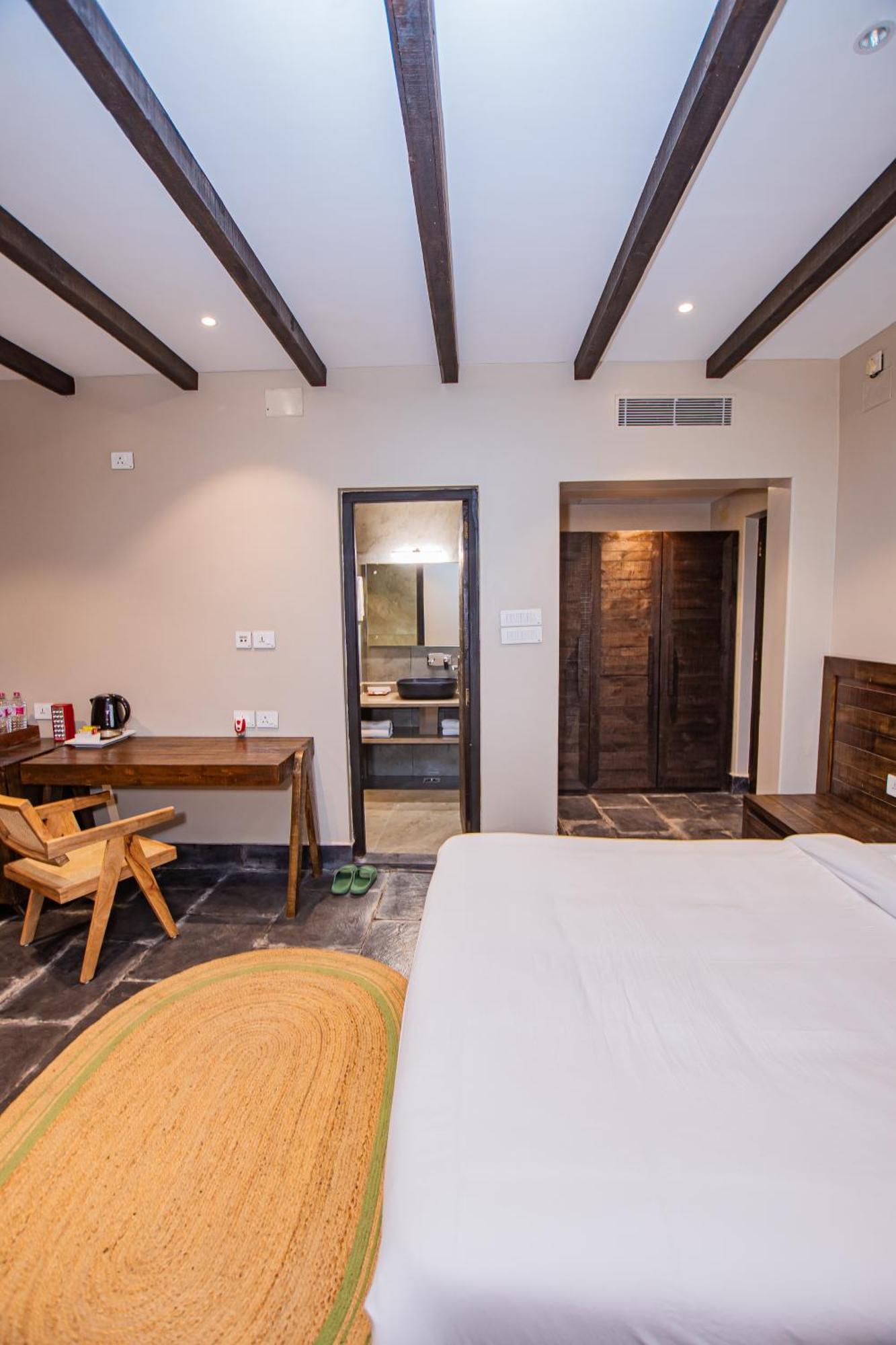 Raniban Retreat Hotel Pokhara Ngoại thất bức ảnh